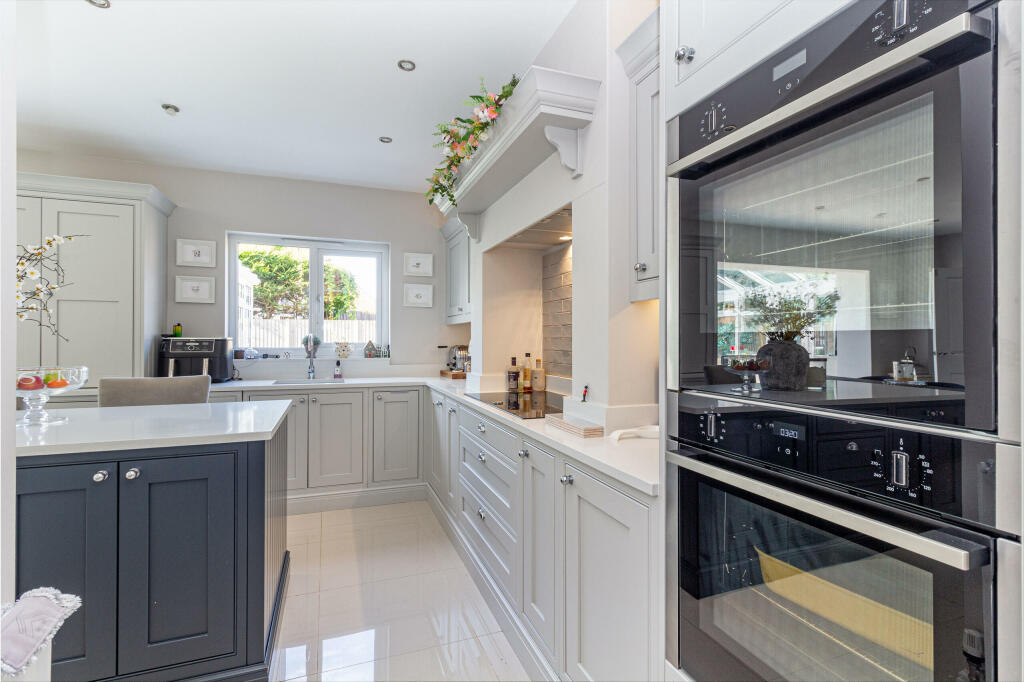 Additional image 5 of Platform Road, Aston Fields, Bromsgrove