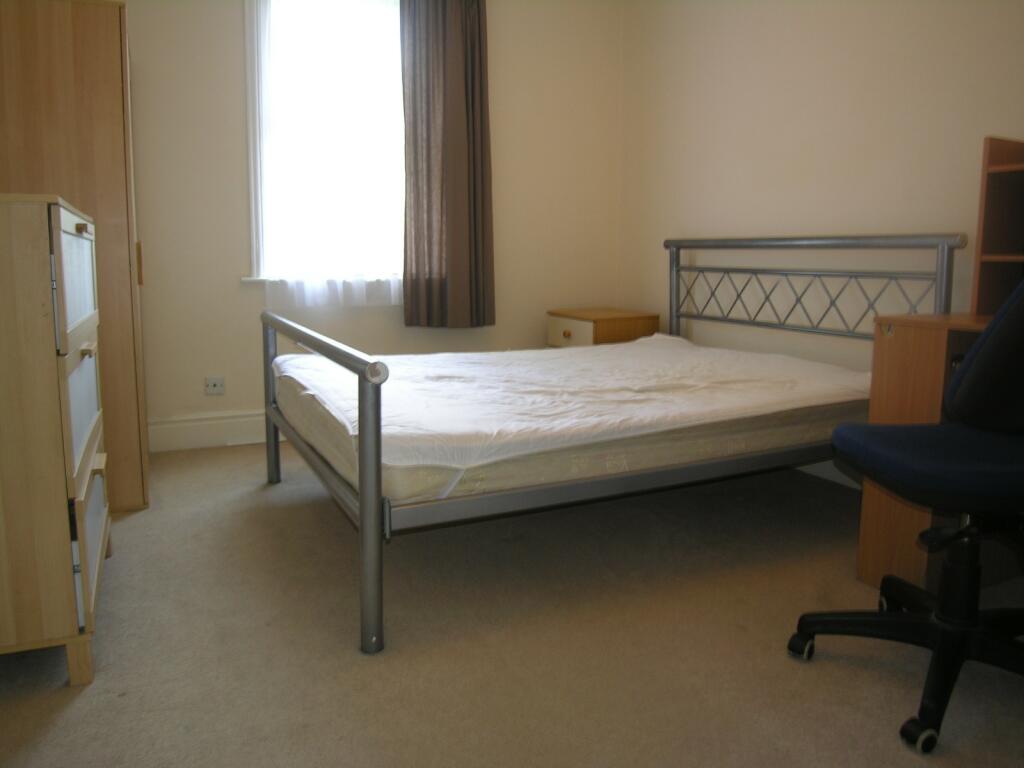 Additional image 6 of 5 bedroom property in Charminster