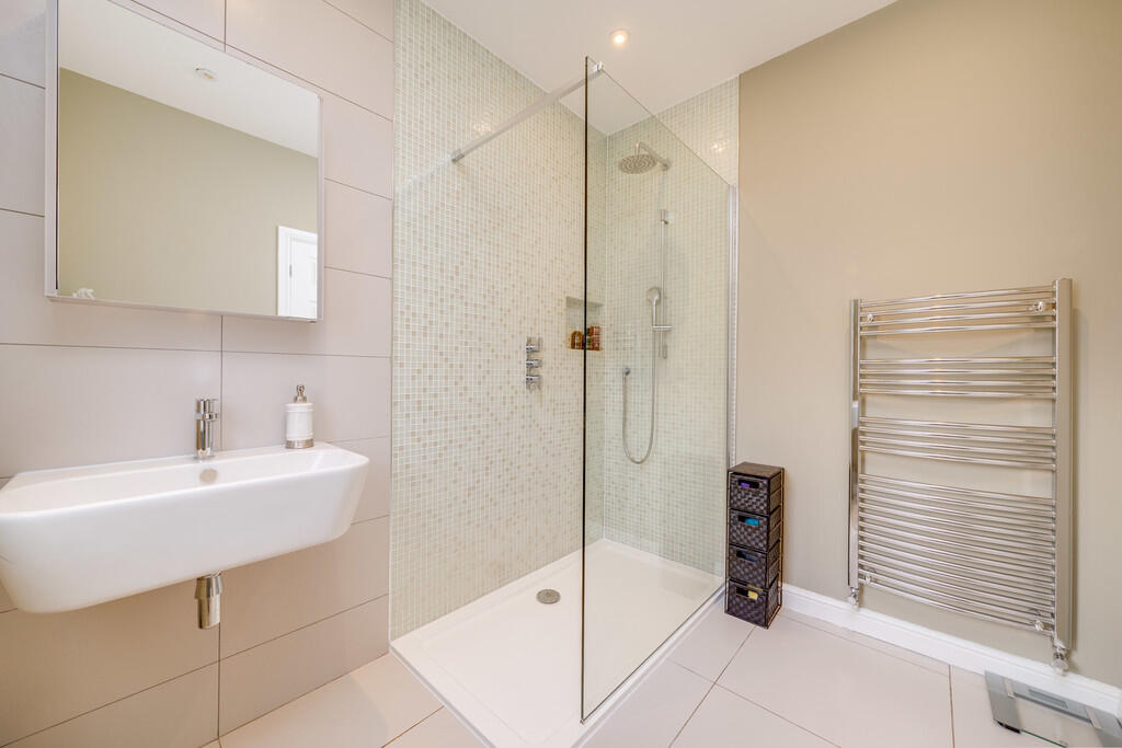 Additional image 13 of Aspen Close, Gomersal