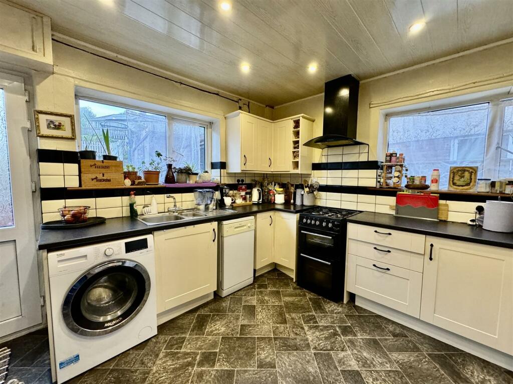 Additional image 4 of Castle Hill Road, Penrith