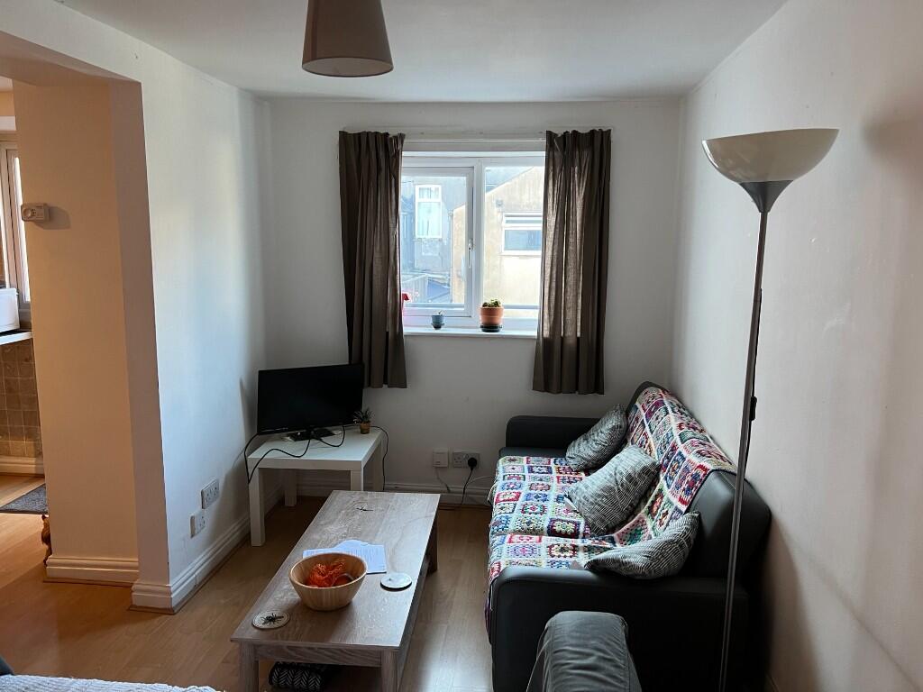 Additional image 7 of 1 Albany Road, Cardiff, CF24 3LH