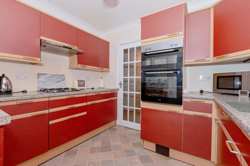 Additional image 4 of Seafield Avenue, Goring-By-Sea