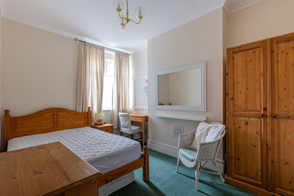 Additional image 11 of Newfoundland Road, Heath