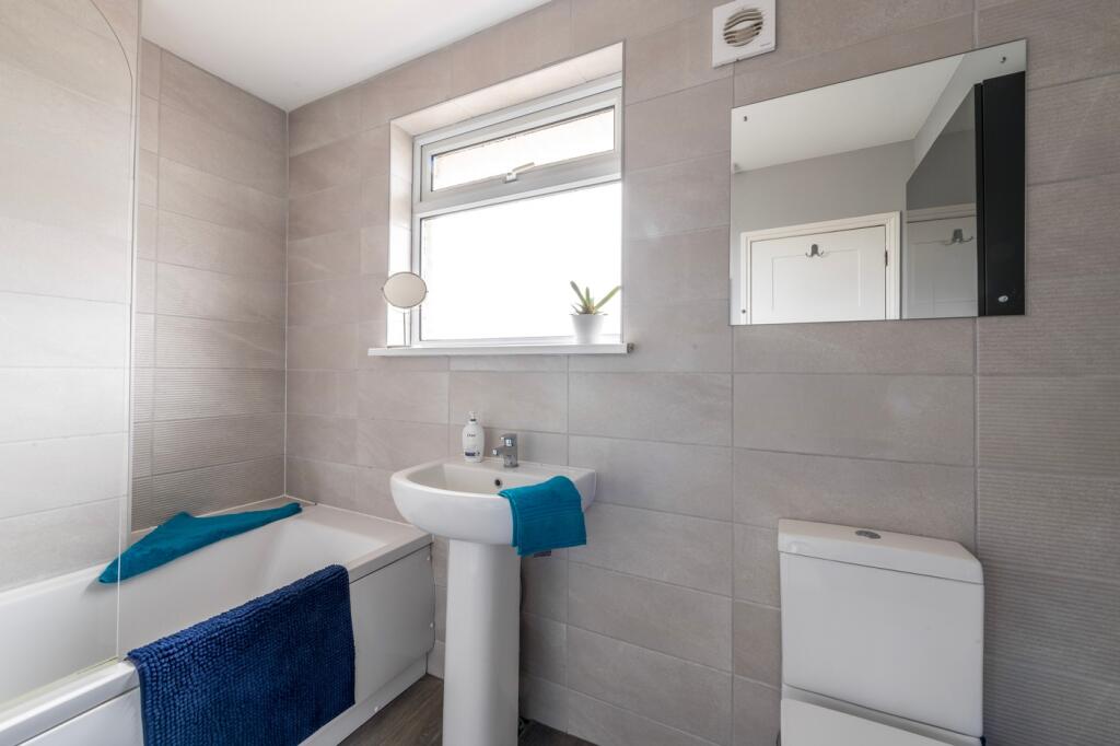 Additional image 14 of Stoneleigh Crescent, Bristol