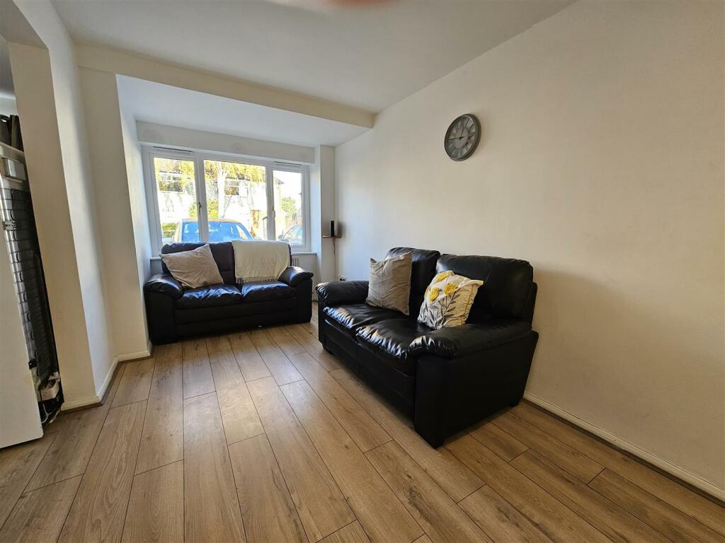 Additional image 6 of Room 4, 7 Perne Avenue, Cambridge