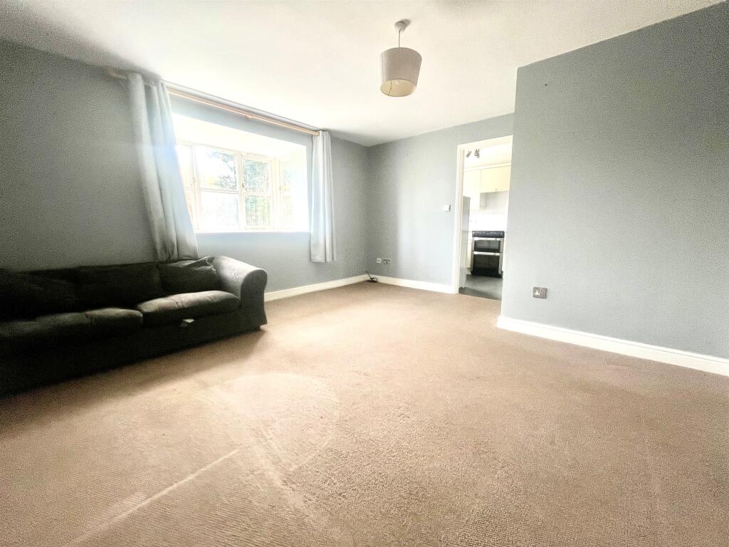 Additional image 9 of Horn Book, Saffron Walden