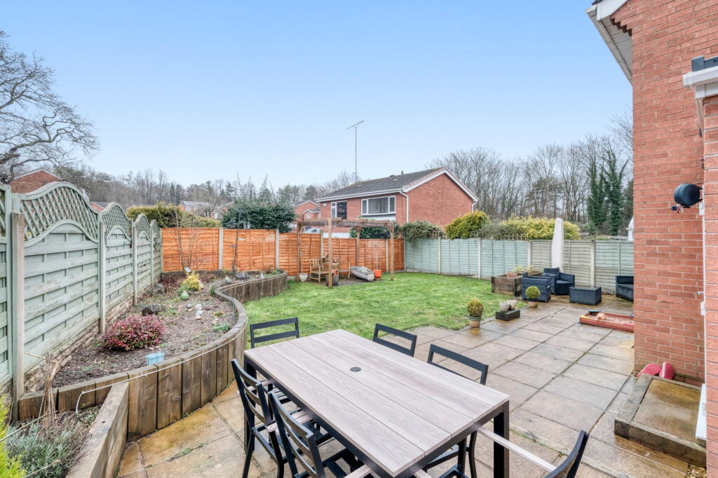 Additional image 17 of Foredrift Close, Southcrest, Redditch B98 7NP