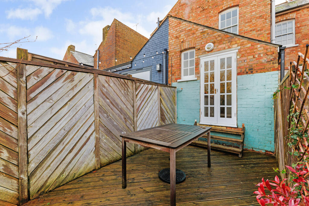 Additional image 26 of Willoughby Road, Harpenden, AL5