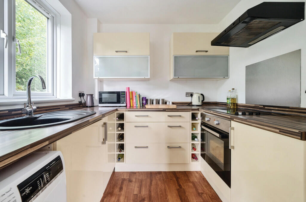 Additional image 3 of Carn Court, North Drive, Brighton