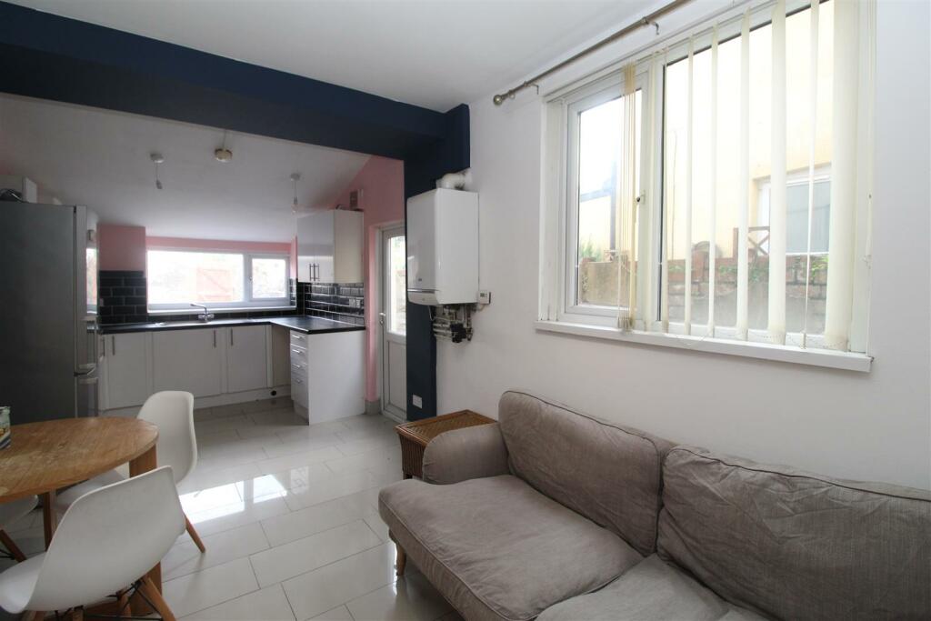 Primary image of North Road, Cardiff, CF10 3DZ