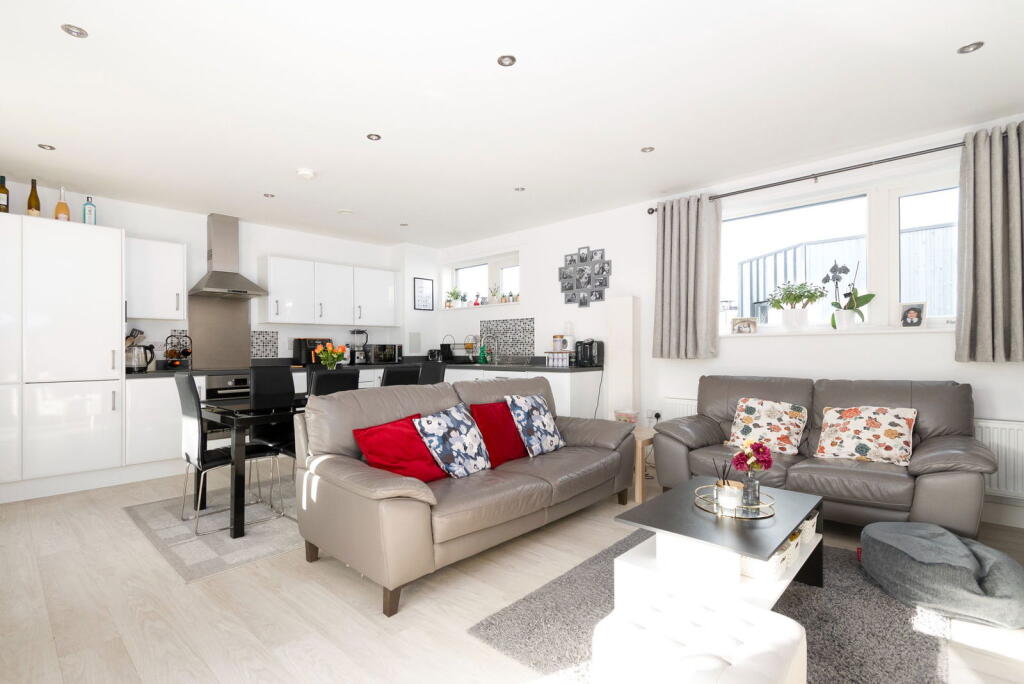 Additional image 3 of Dobson Way, Trumpington, Cambridge, CB2 9ES