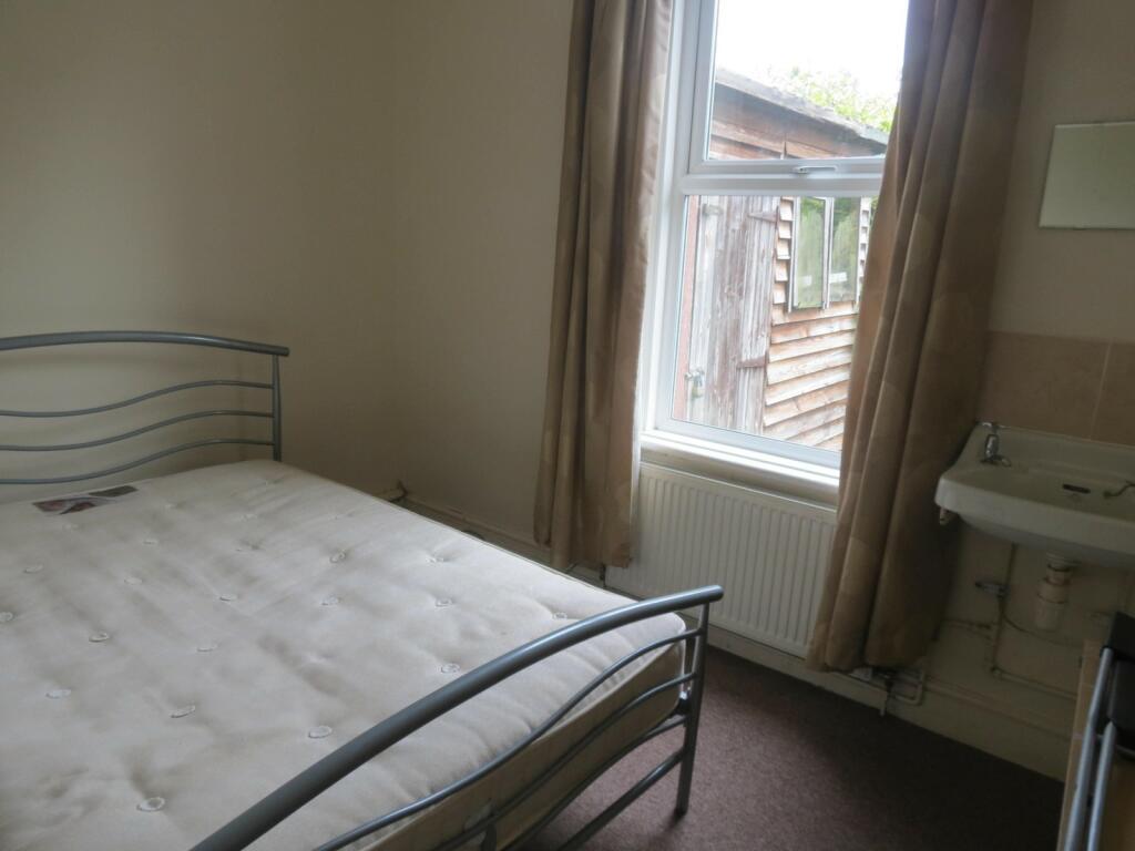 Additional image 5 of 6 bedroom Detached House in Winton