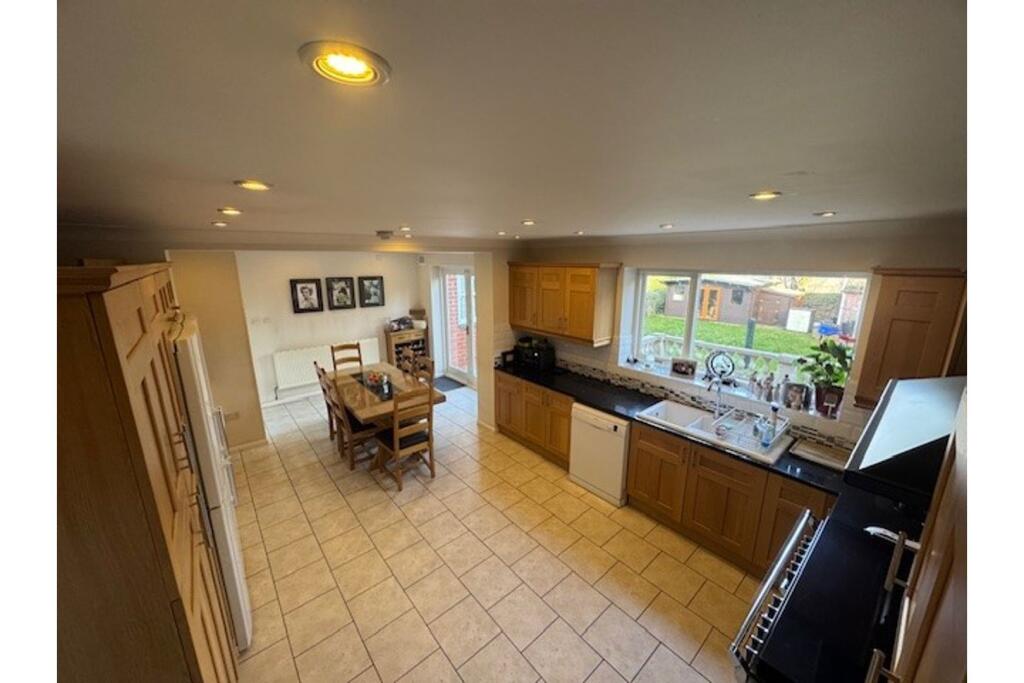 Additional image 4 of Darbys Hill Road, Oldbury, B69