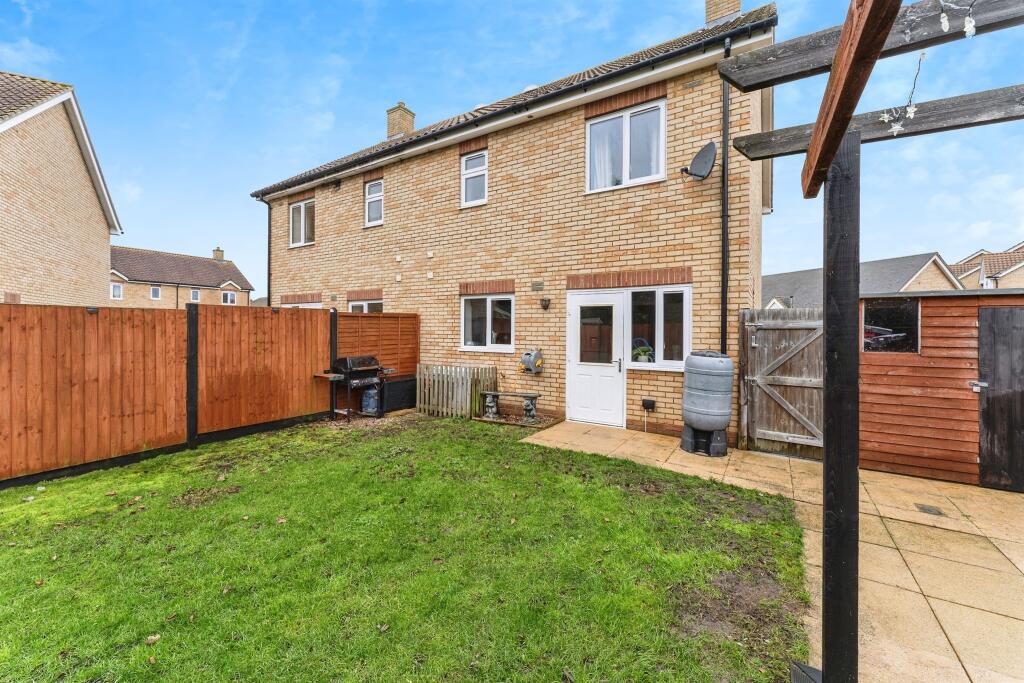 Additional image 6 of Northumbria Close, Haddenham, ELY