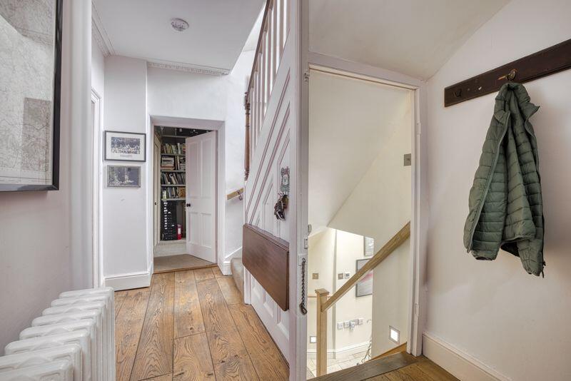 Additional image 5 of Elegant family home in central Frome