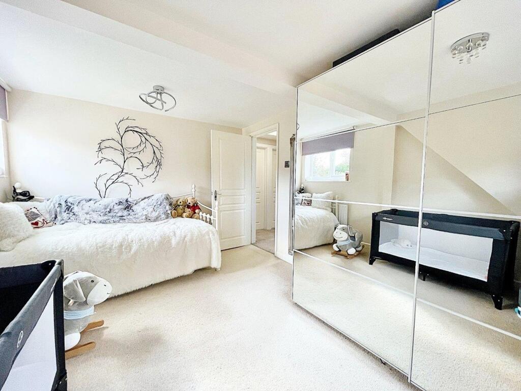 Additional image 8 of Central Avenue, Telscombe Cliffs, BN10 7NB