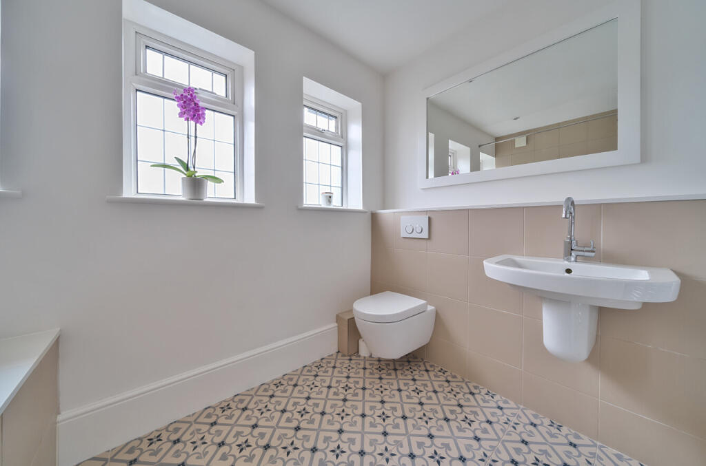 Additional image 30 of London Lane, Bromley, BR1