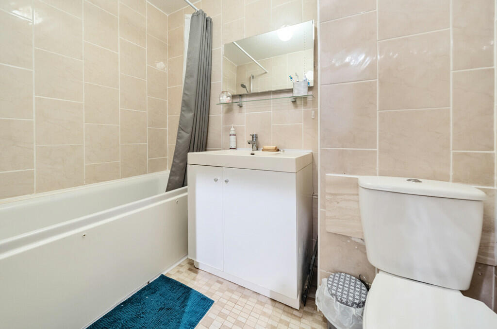 Additional image 5 of Carn Court, North Drive, Brighton