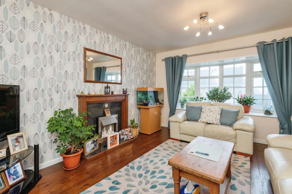 Additional image 15 of Fairway Drive, Bradford