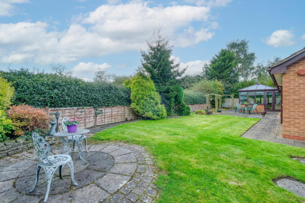 Additional image 17 of Deanscroft Drive, Lickey End, Bromsgrove, B60 1GH