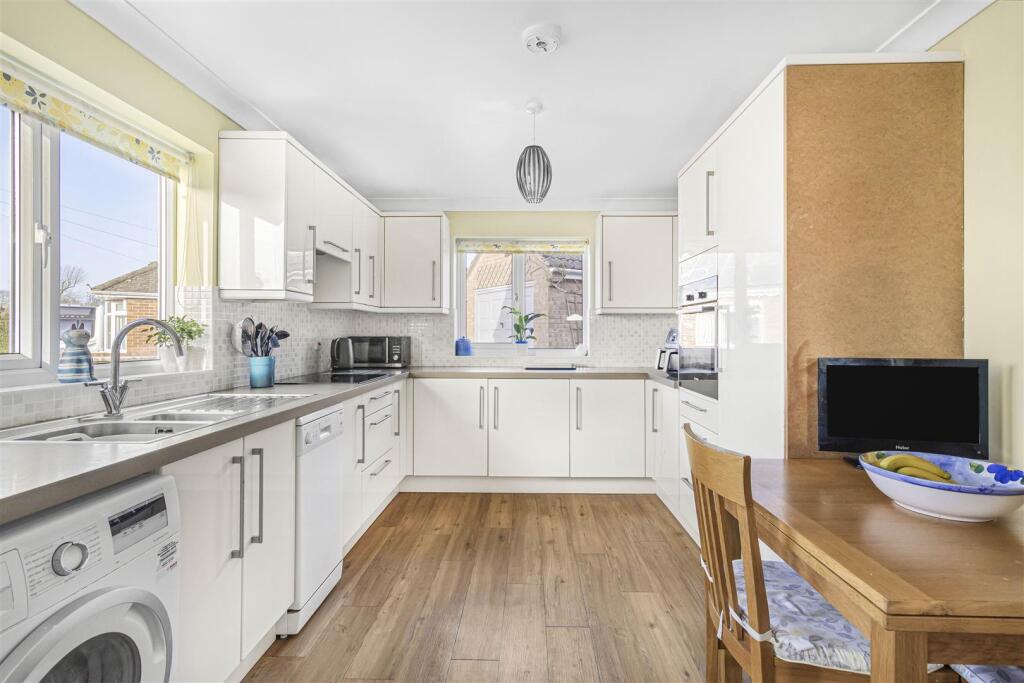 Additional image 4 of East Fen Road, Isleham, Ely