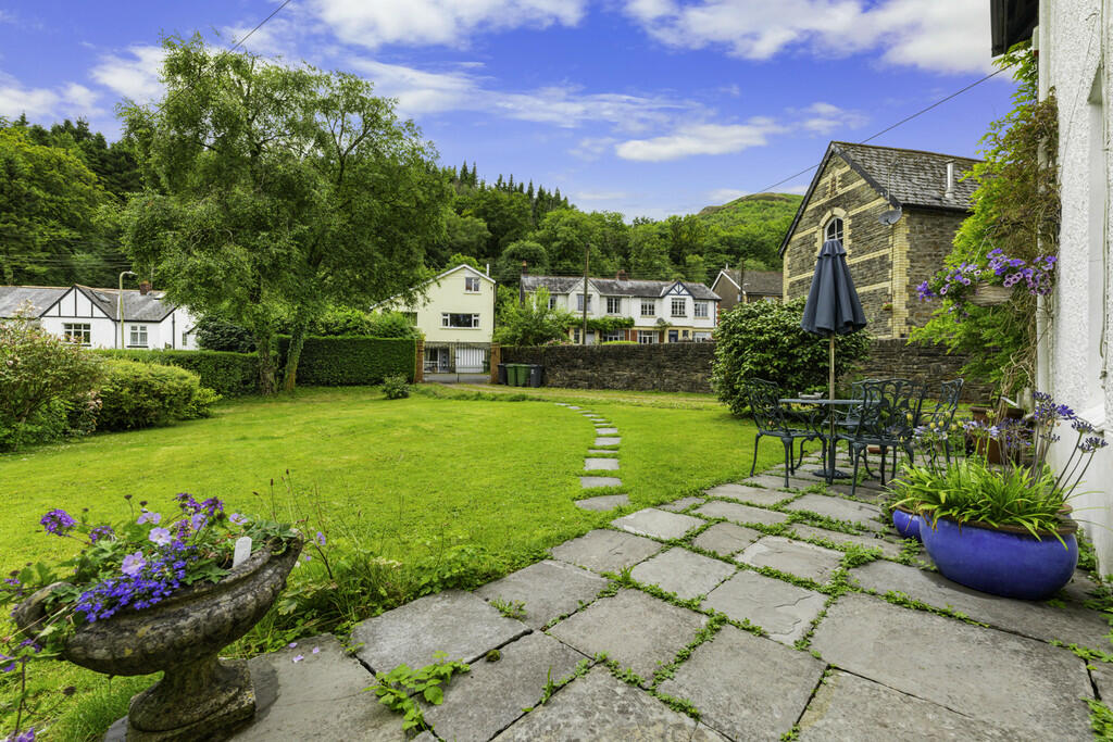 Additional image 18 of Main Road, Gwaelod-y-garth