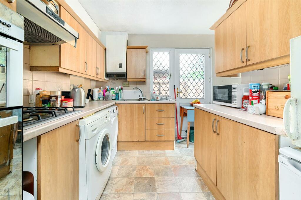 Additional image 5 of London Road, Henfield