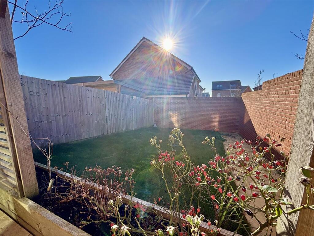 Additional image 25 of Martletts Close, Peacehaven