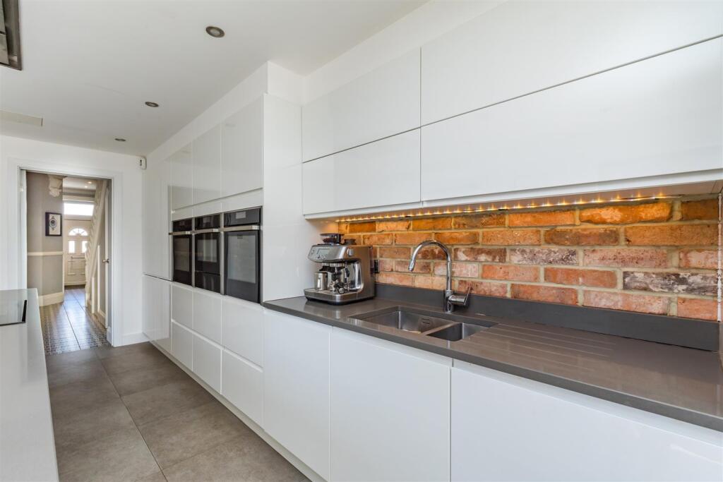 Additional image 20 of Sutton Park Road, Seaford