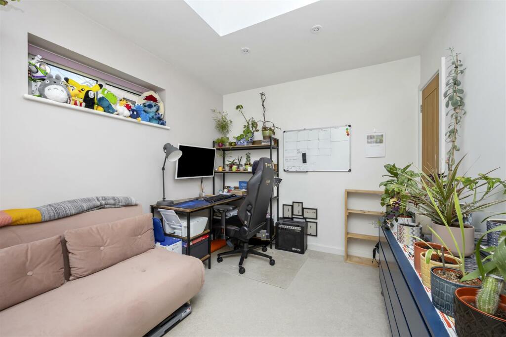 Additional image 14 of Rowan Close, Portslade, Brighton