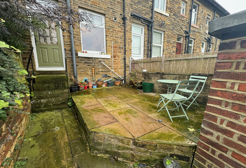 Additional image 12 of Clifton Place, Shipley, West Yorkshire
