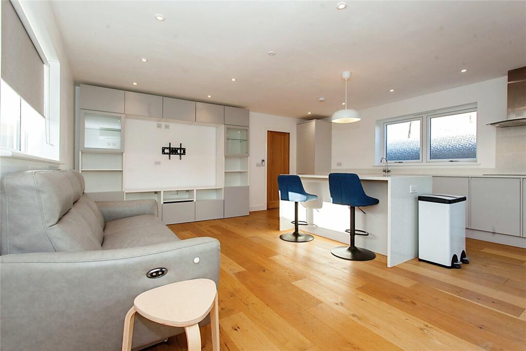 Additional image 6 of Dunsmore Close, Cambridge, Cambridgeshire, CB5