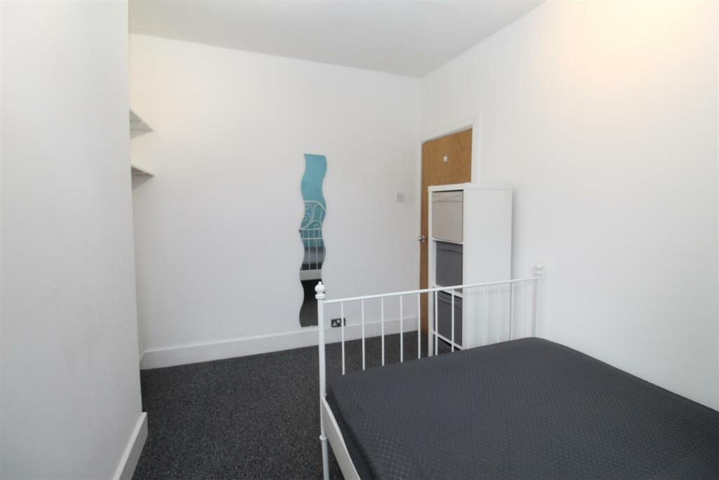 Additional image 8 of North Road, Cardiff, CF10 3DZ
