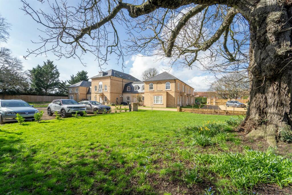 Additional image 5 of Vicarage Road, Newmarket