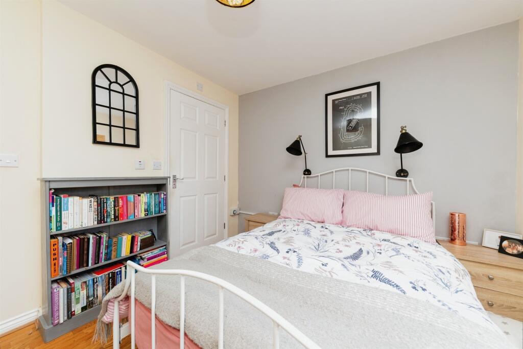 Additional image 11 of Eddington Crescent, WELWYN GARDEN CITY