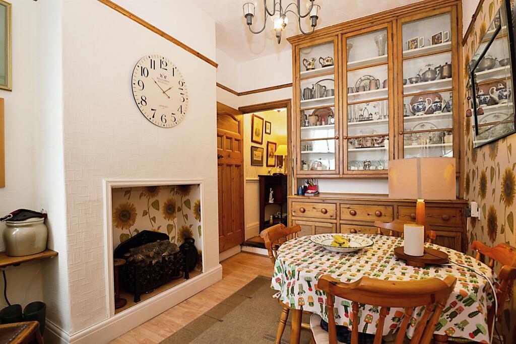 Additional image 4 of Llwyn-Y-Grant Place, Penylan, Cardiff