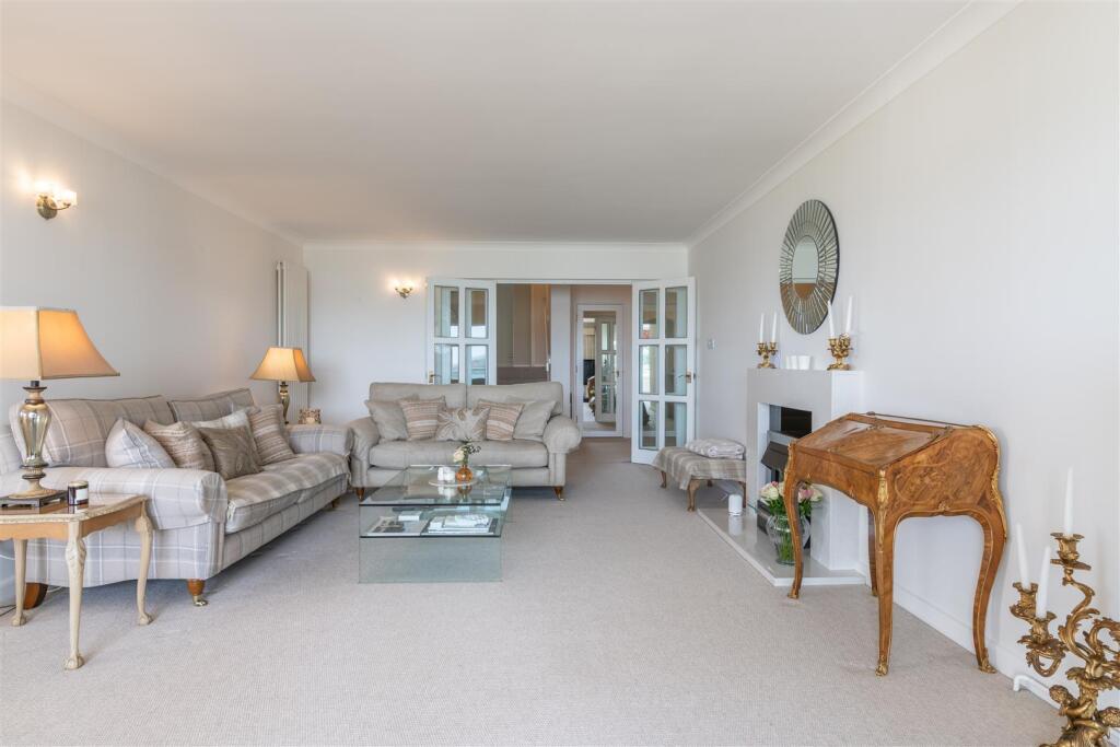 Additional image 12 of Sandbanks Road, Evening Hill