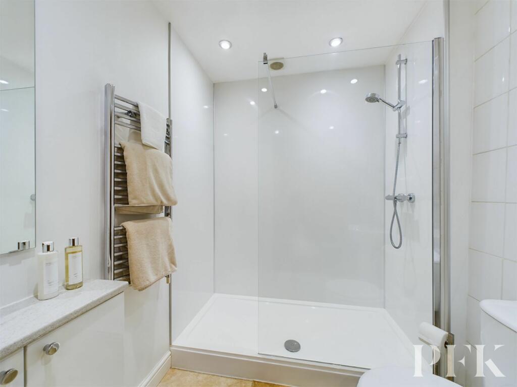 Additional image 8 of Egremont, CA22