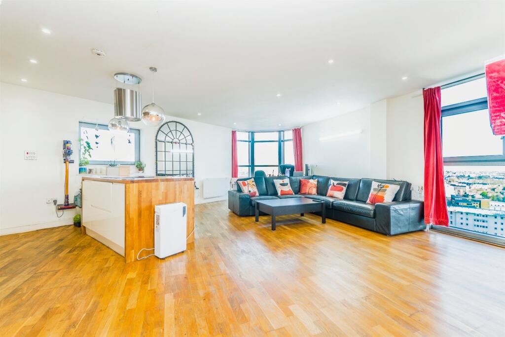 Additional image 19 of Bute Terrace, CARDIFF