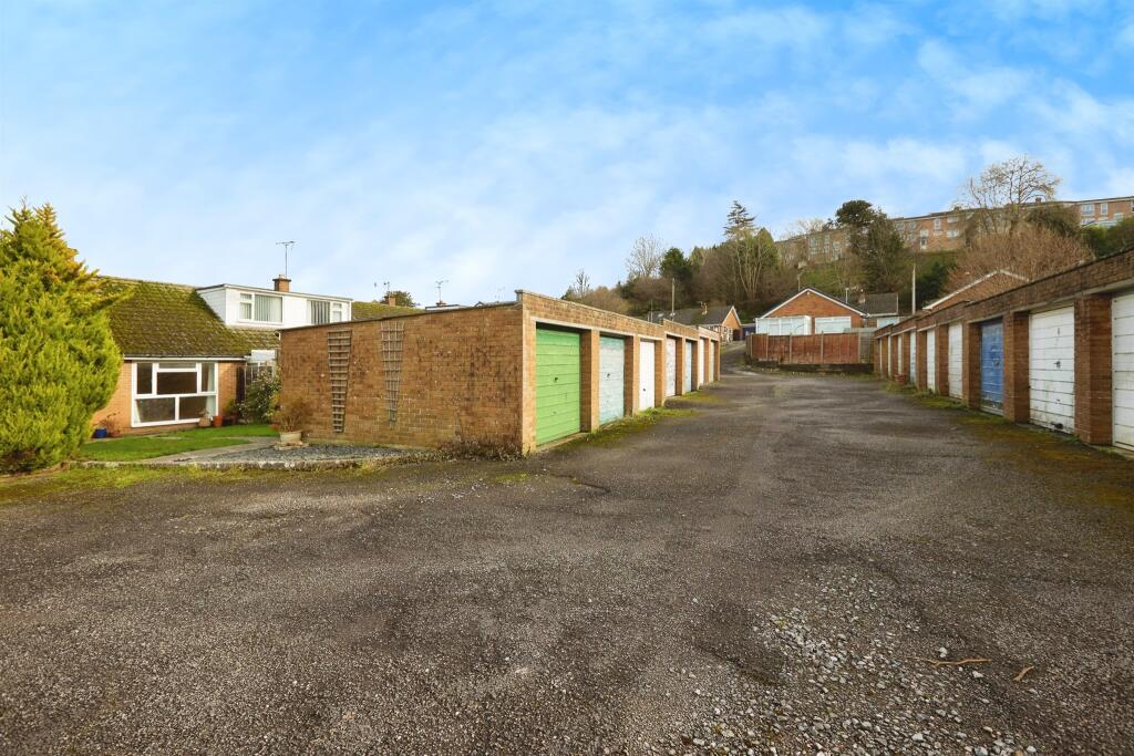 Additional image 13 of Lime Tree Avenue, Yeovil