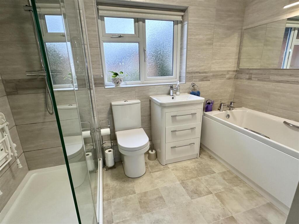 Additional image 23 of Holt Gardens, Studley