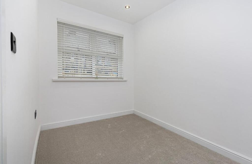 Additional image 21 of Undercliffe Road, Bradford, BD2 3BJ