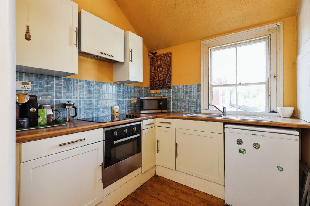 Additional image 32 of Roath Court Road, Roath, Cardiff