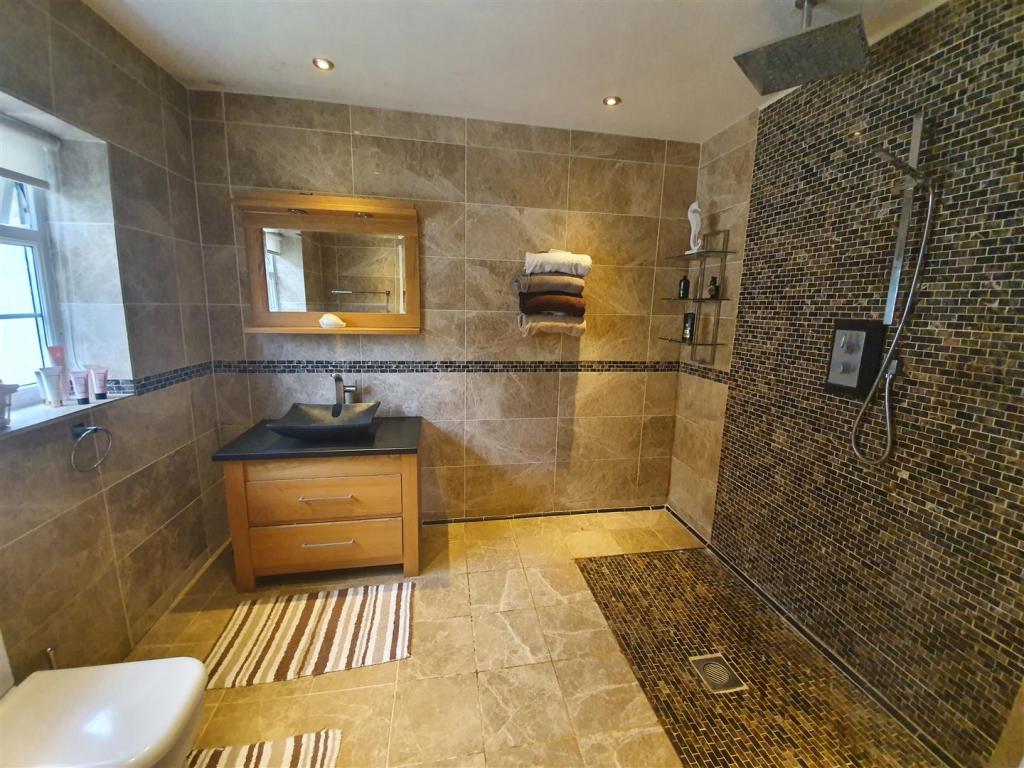 Additional image 21 of Hollybush Road, Cyncoed, Cardiff