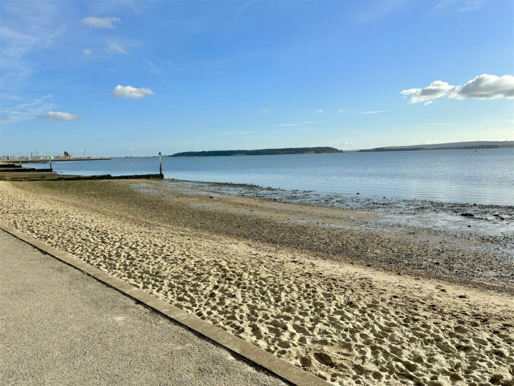 Additional image 15 of Lulworth Avenue, Poole