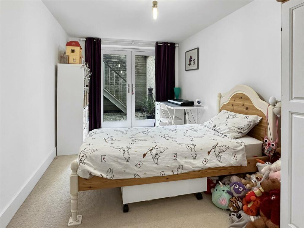 Additional image 12 of North Street, Cambridge