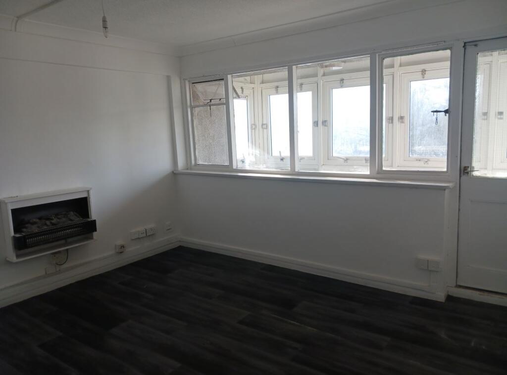 Additional image 5 of Flat 9 Holland House, Great Hampton Row, Birmingham, West Midlands, B19 3JJ