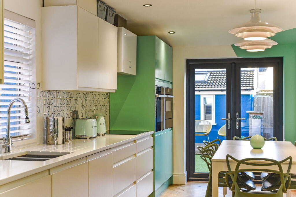 Additional image 10 of Hertford Road, Worthing BN11 1HX