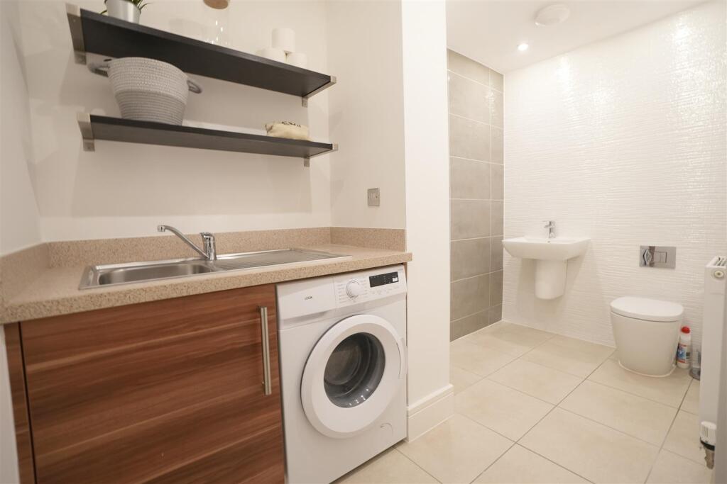 Additional image 9 of Tailor Close, Scholes, Cleckheaton