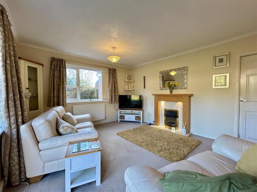 Additional image 6 of Hadendale, Cradley Heath
